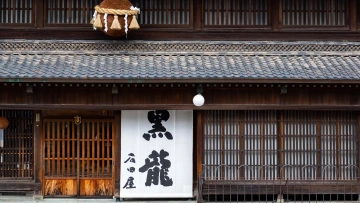 KANSAI Tourism Bureau